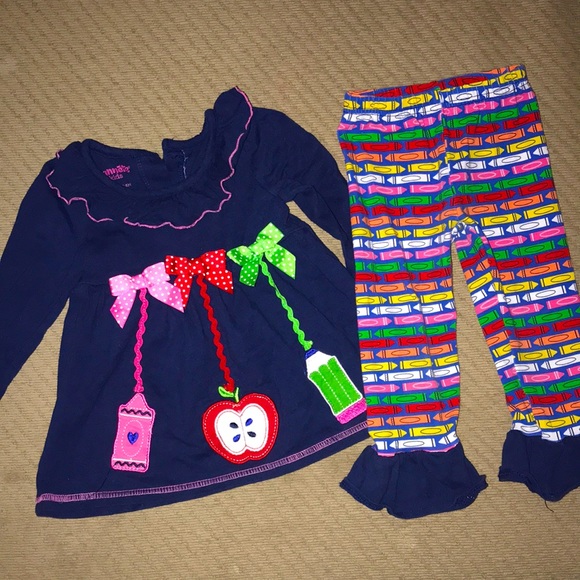 24 month back to school matching set with apples crayon and pencils